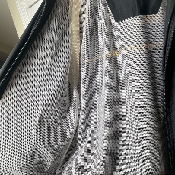 Louis Vuitton Americas cup jacket 2003 - Picture 5 of 15